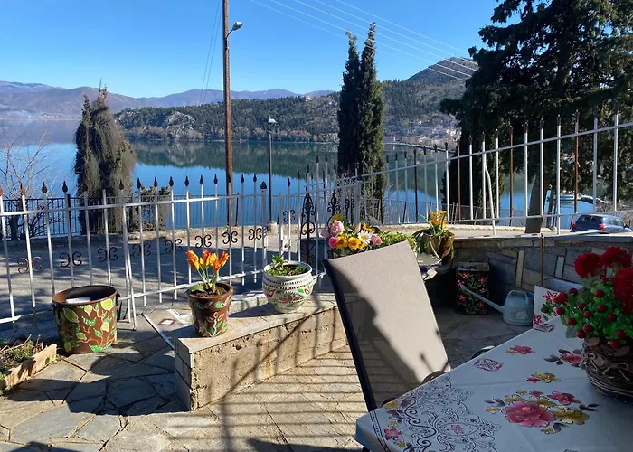 Venias House 1 Apartman *